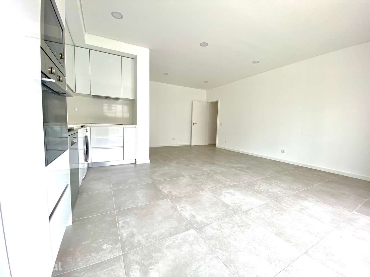 apartamento novo T1 + 1, fração G - com piscina e um lugar de garagem - Grande imagem: 3/27