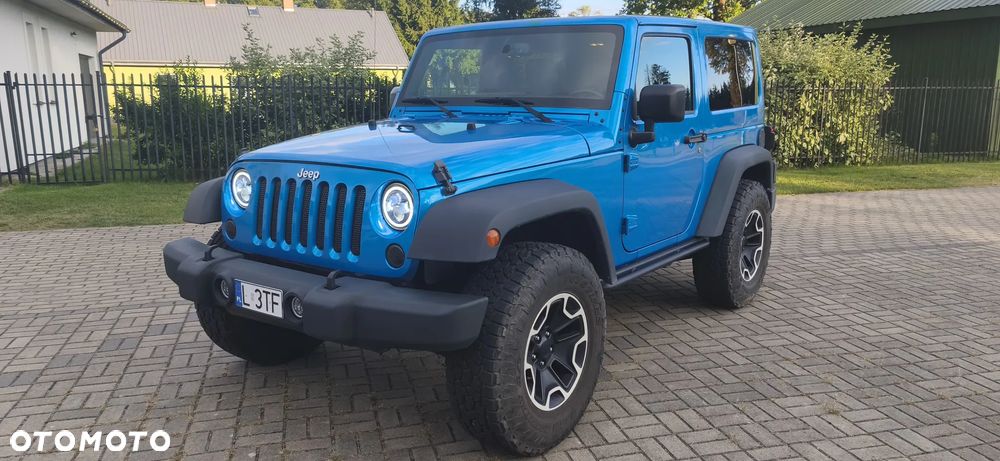 Jeep Wrangler - 1