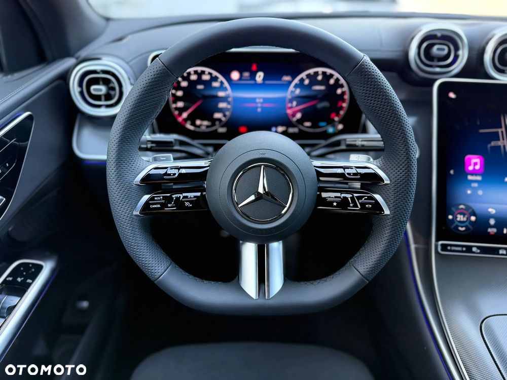 Mercedes-Benz GLC - 16