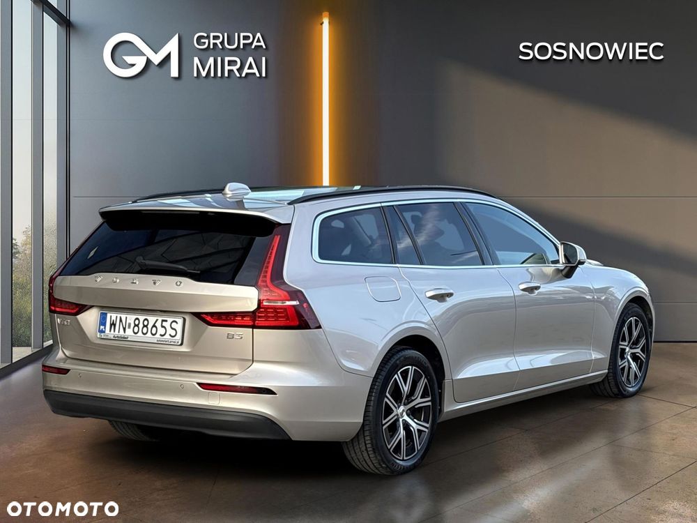 Volvo V60 2023 photo 5