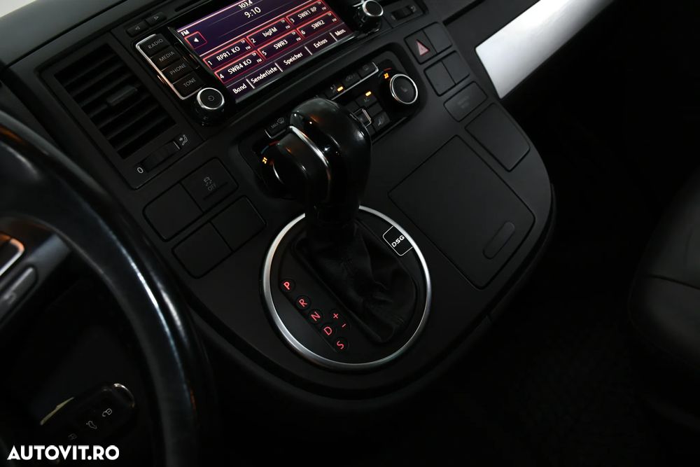 Volkswagen Multivan - 20