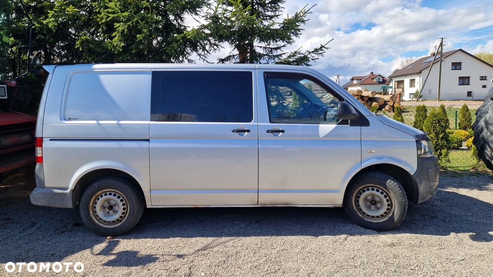 Volkswagen T5 - 2
