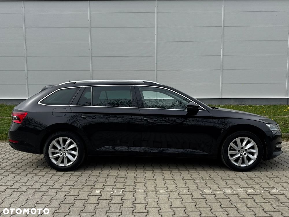 Skoda Superb 2.0 TDI SCR 4x4 Style DSG - 5