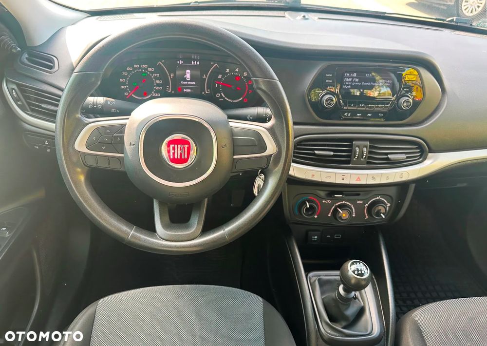 Fiat Tipo 1.4 16v EU6d - 9