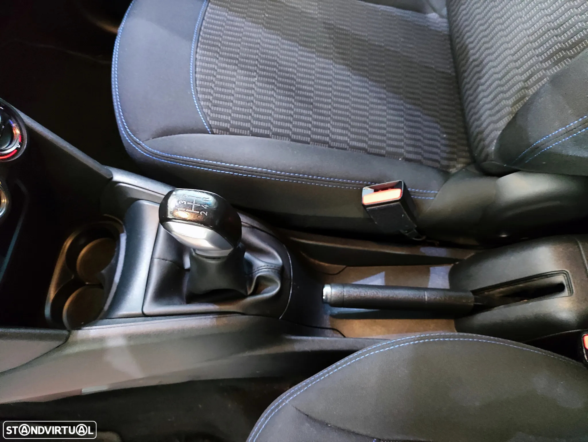 Peugeot 208 PureTech 82 Stop & Start Signature - 20