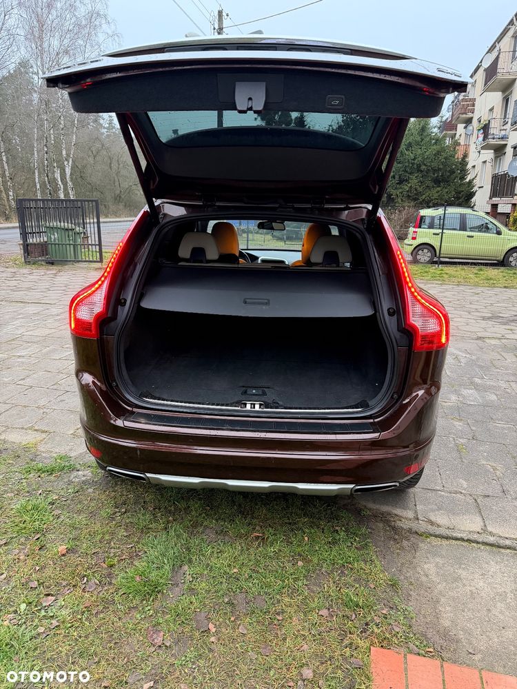 Volvo XC 60 D5 AWD Summum - 6