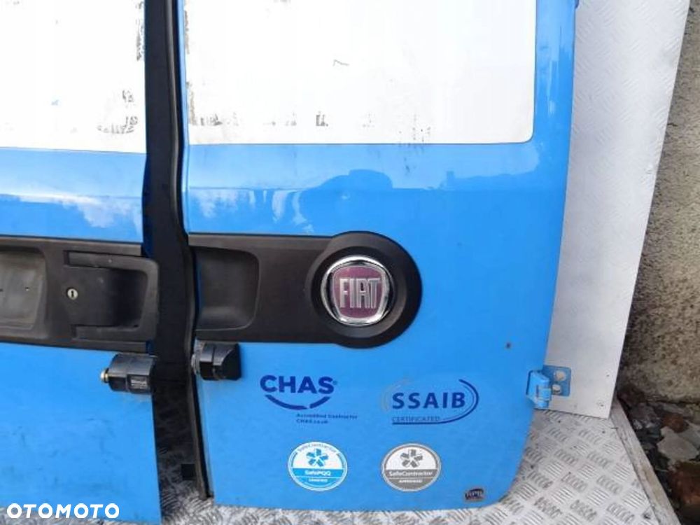 drzwi tył klapa kpl. 2 sztuki fiat doblo ii - 5