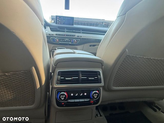 Audi Q7 3.0 TDI Quattro Tiptronic - 11