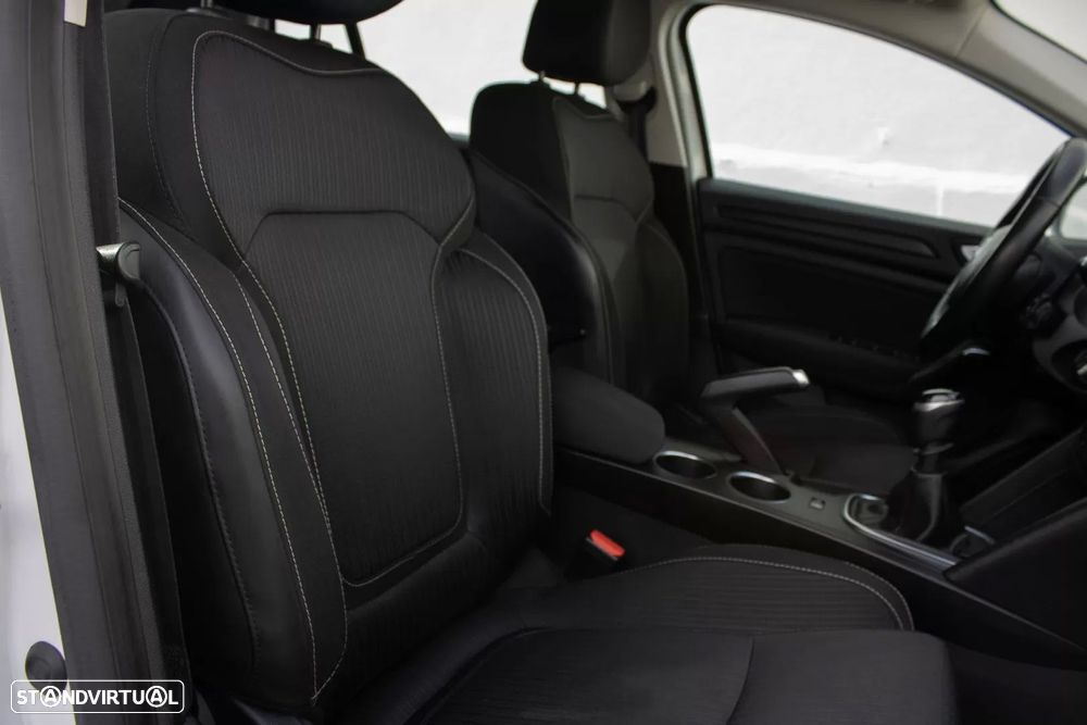 Renault Mégane Sport Tourer 1.5 Blue dCi Zen - 28