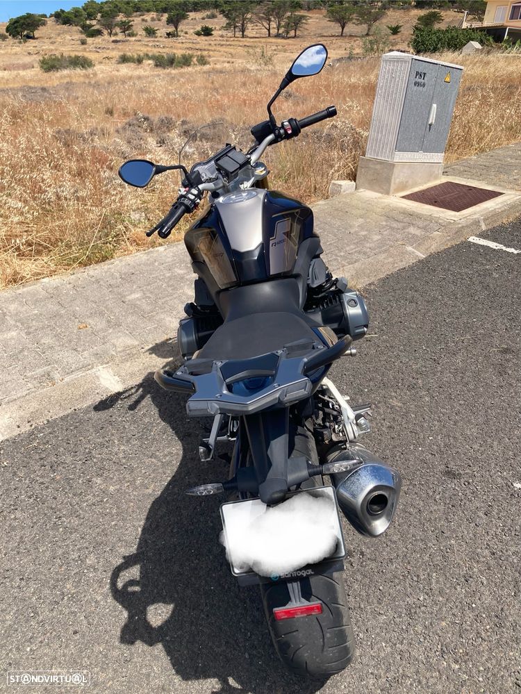 BMW R 1200 R 1R12 - 9