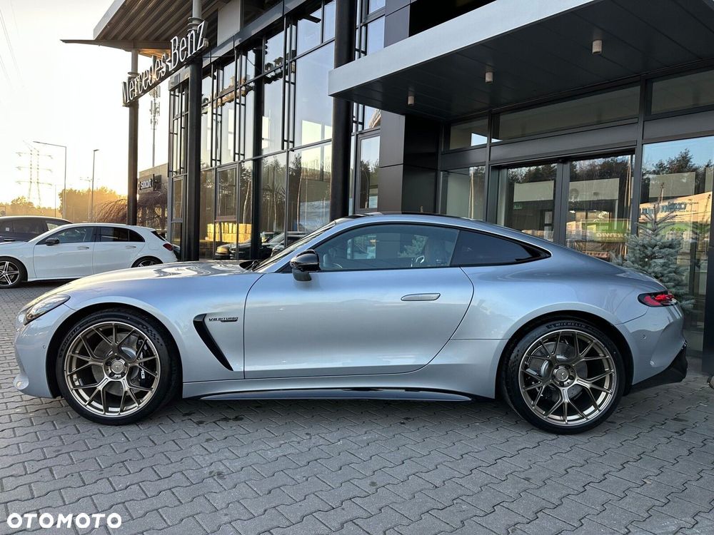 Mercedes-Benz AMG GT - 7