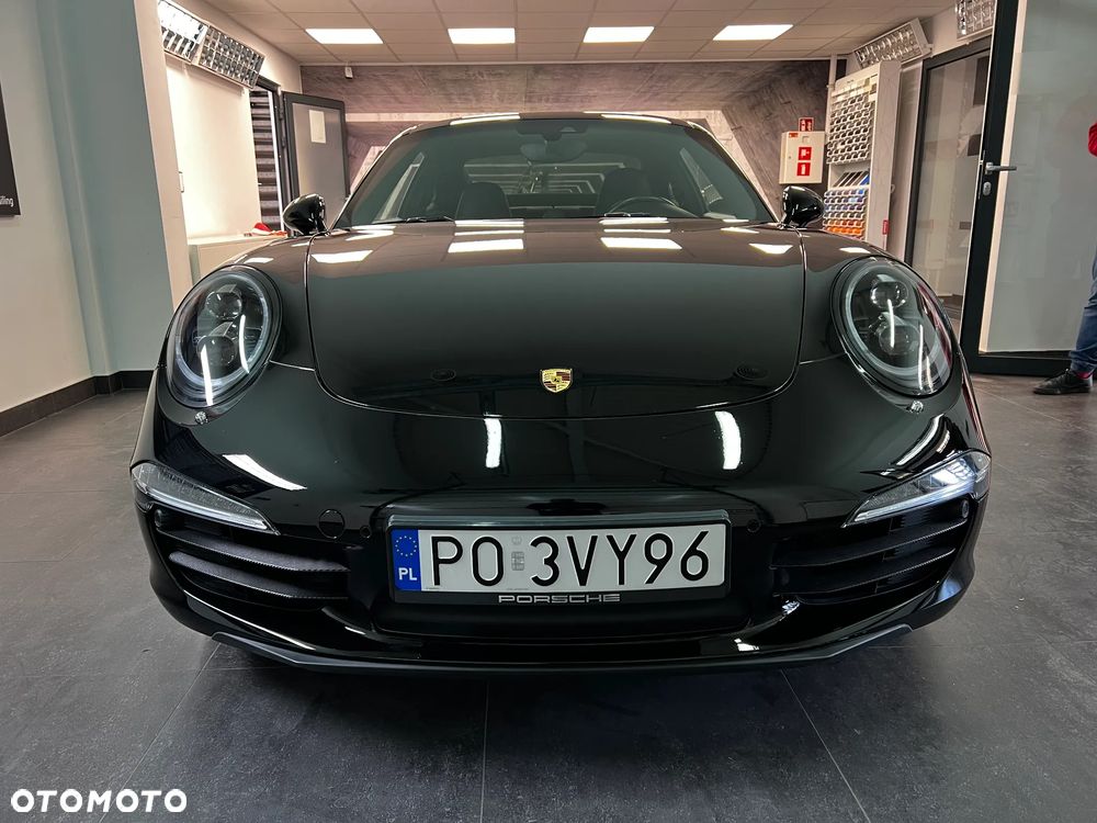 Porsche 911 Carrera PDK Black Edition - 3