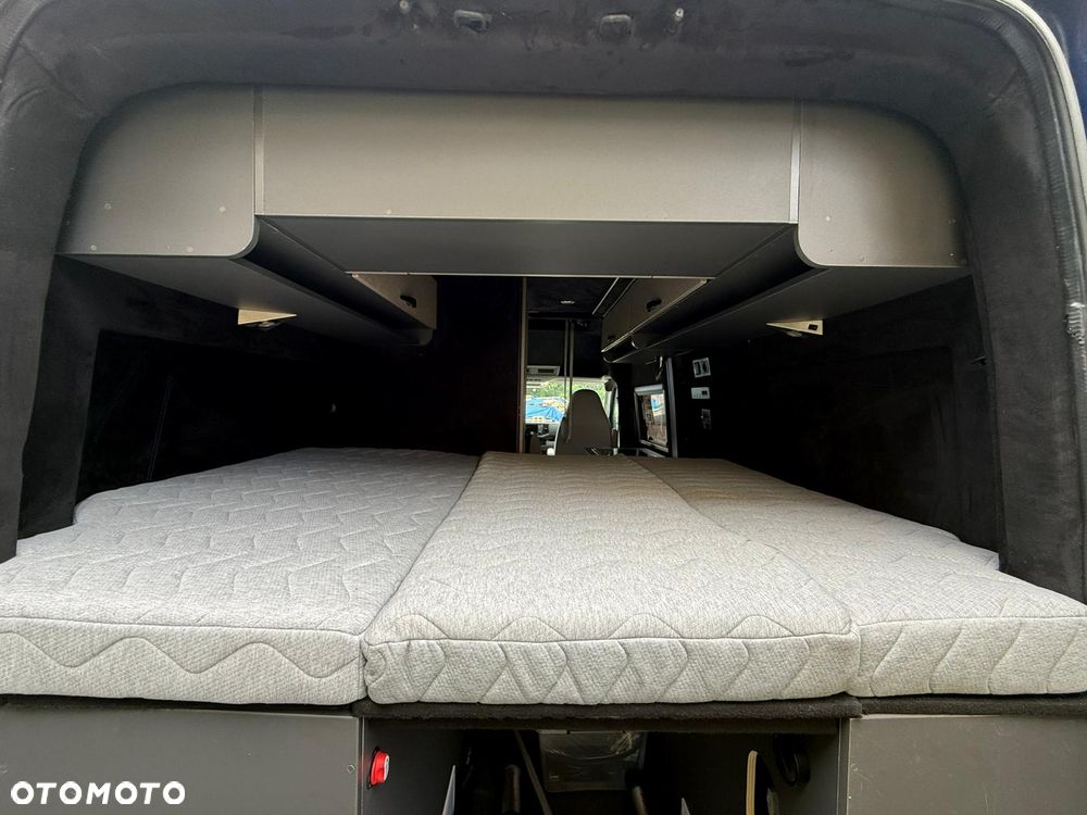 Volkswagen Crafter - 17