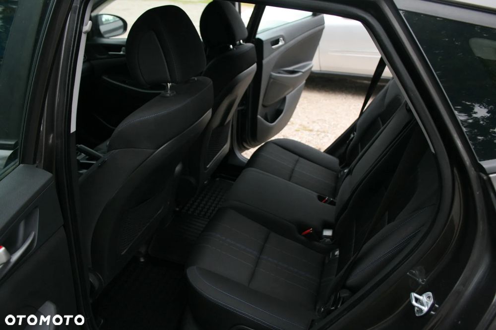 Hyundai Tucson 1.6 GDi Comfort 2WD - 12