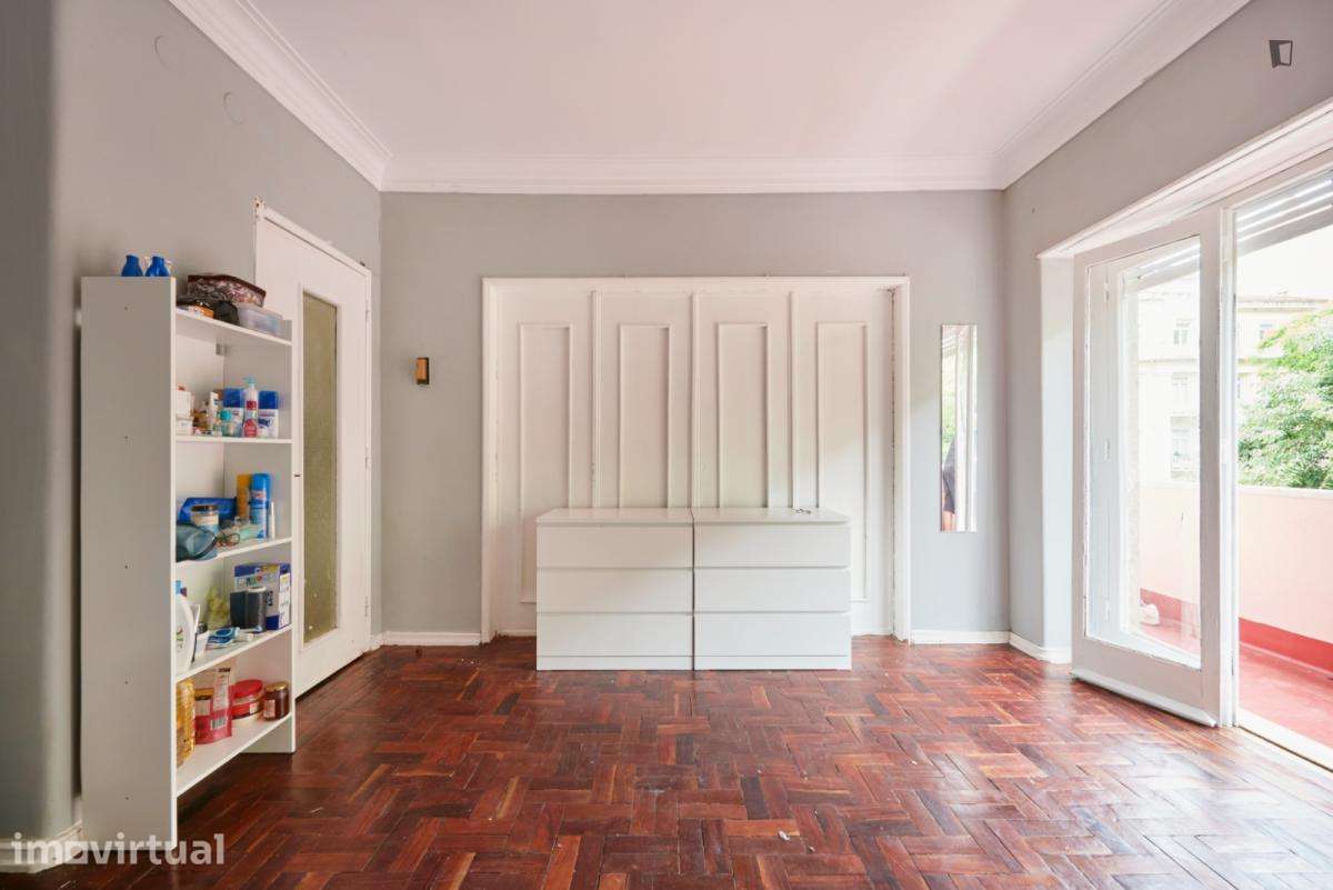 Quarto - localizado em Entrecampos Lisbon - Grande imagem: 3/29