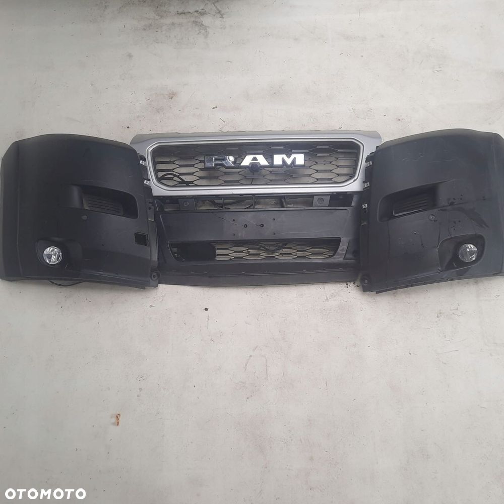 dodge ram promaster zderzak przód kompletny - 1
