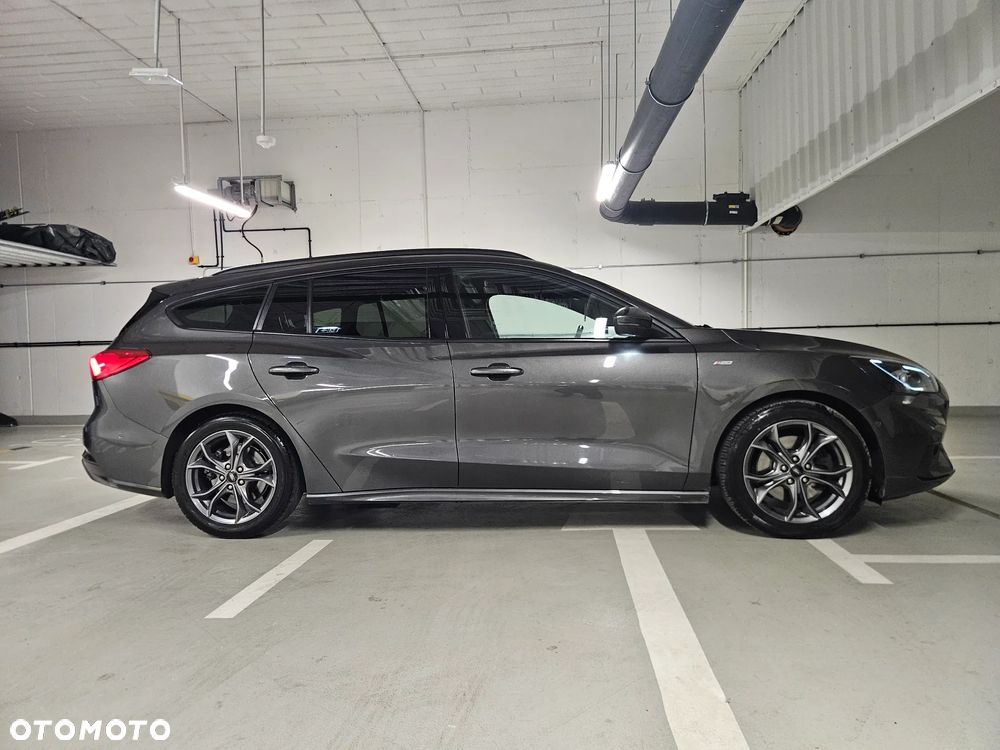 Ford Focus 2.0 EcoBlue ST-Line - 31