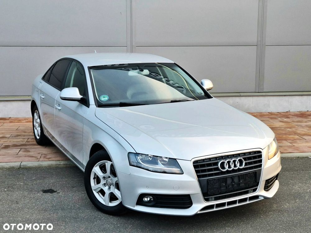 Audi A4 Limousine 2.0 TDI e DPF - 11