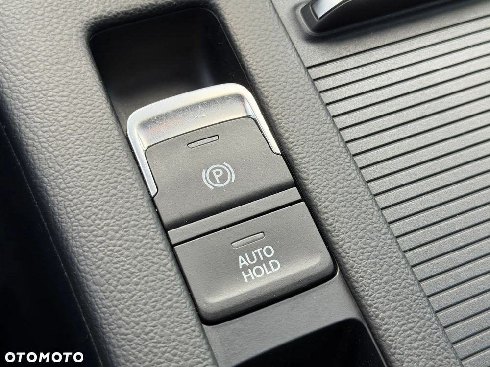 Volkswagen Passat 2.0 TDI EVO Elegance - 22