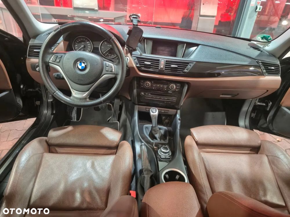 BMW X1 sDrive18d - 1