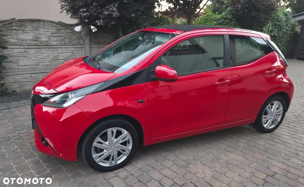 Toyota Aygo x-play touch - 5
