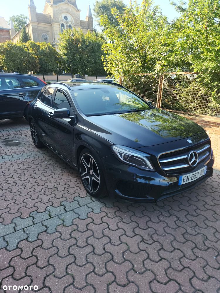 Mercedes-Benz GLA 200 (CDI) d 4Matic 7G-DCT AMG Line - 1