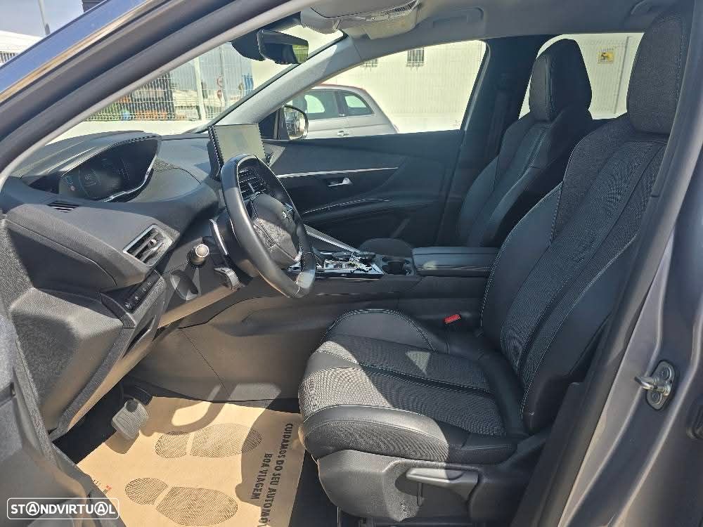 Peugeot 3008 BlueHDi 130 Stop & Start EAT8 Allure - 6