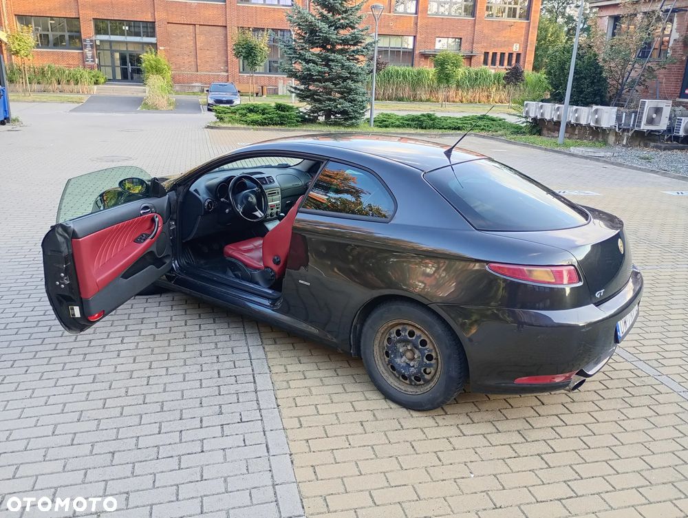 Alfa Romeo GT 1.9JTD 16V Progression - 3