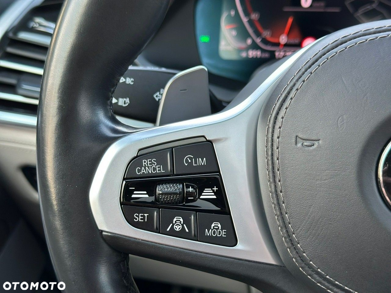 BMW X6 - 31