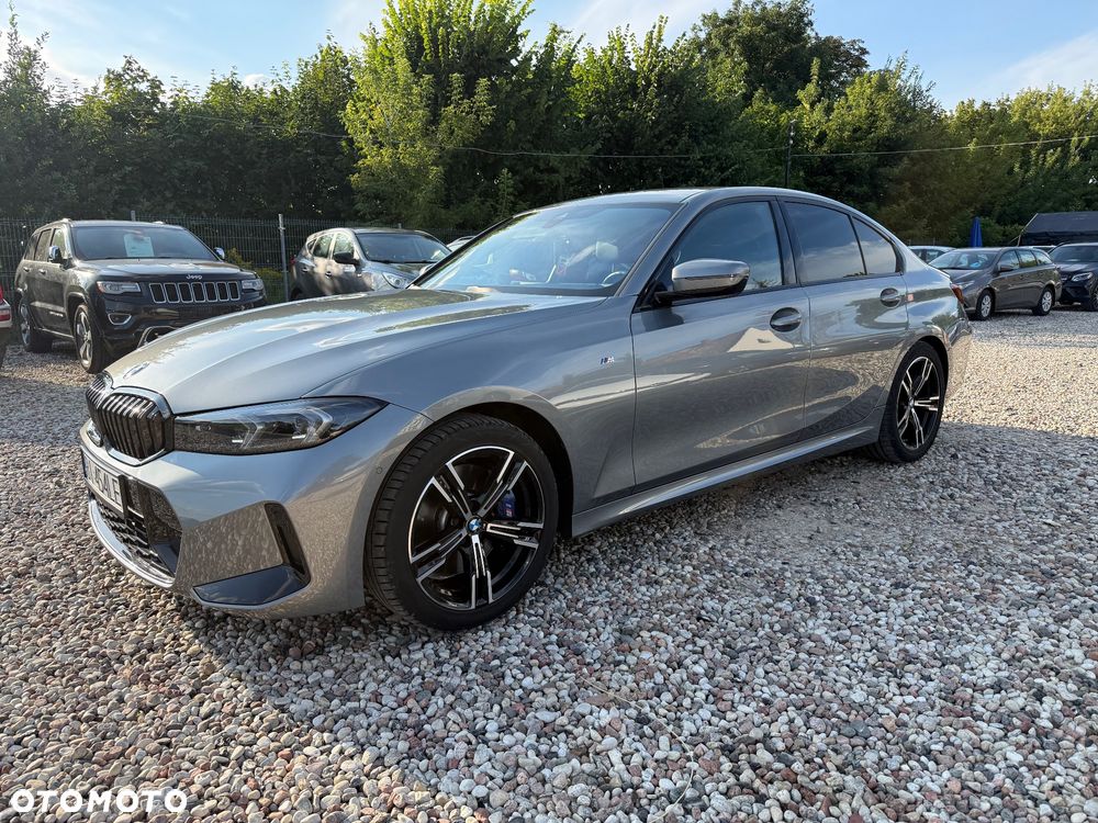 BMW Seria 3 318i - 1