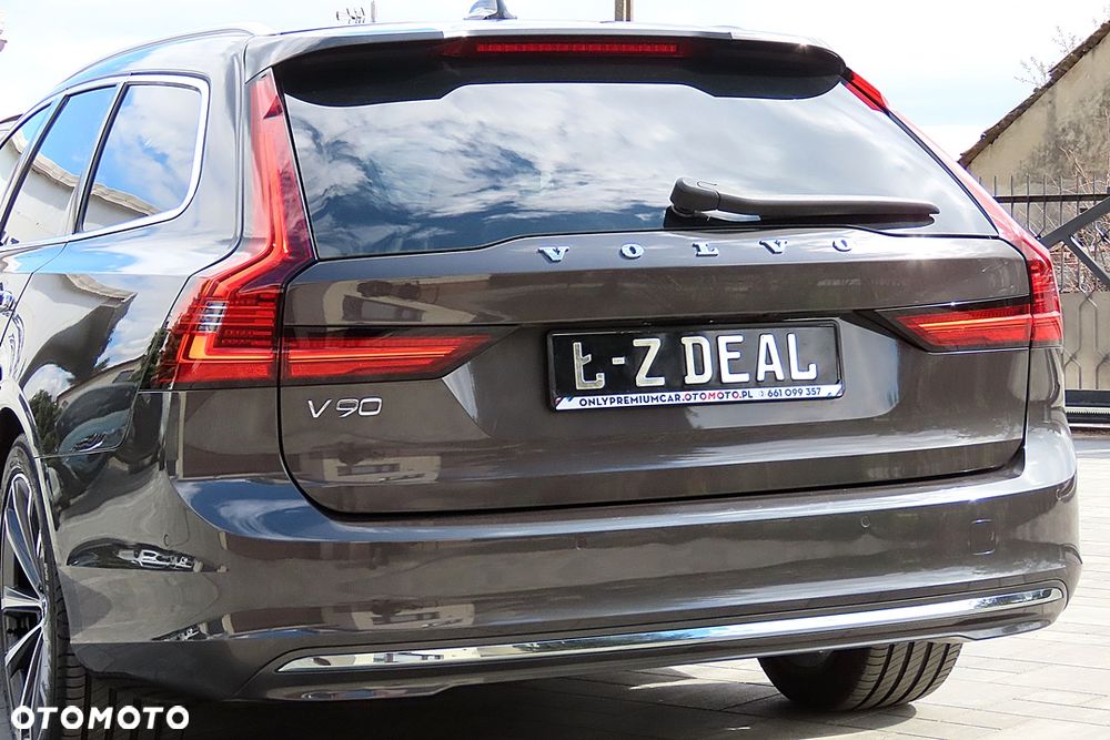 Volvo V90 B5 D AWD Ultimate Bright - 19