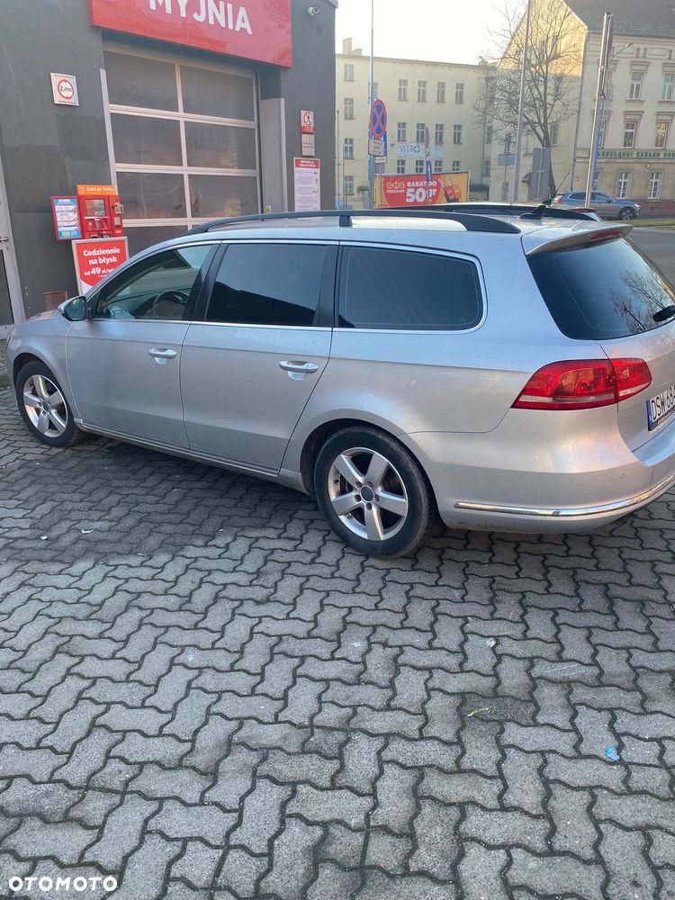 Volkswagen Passat 2.0 TDI DPF Highline DSG - 3