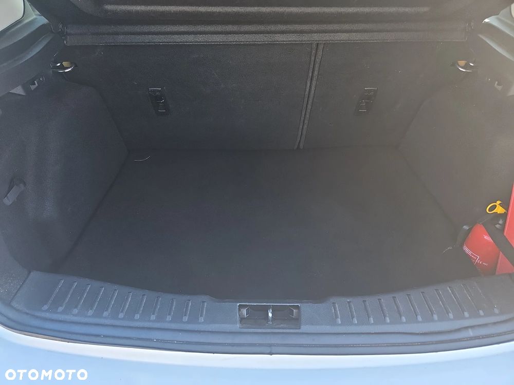Ford Focus 1.5 EcoBlue Trend - 17