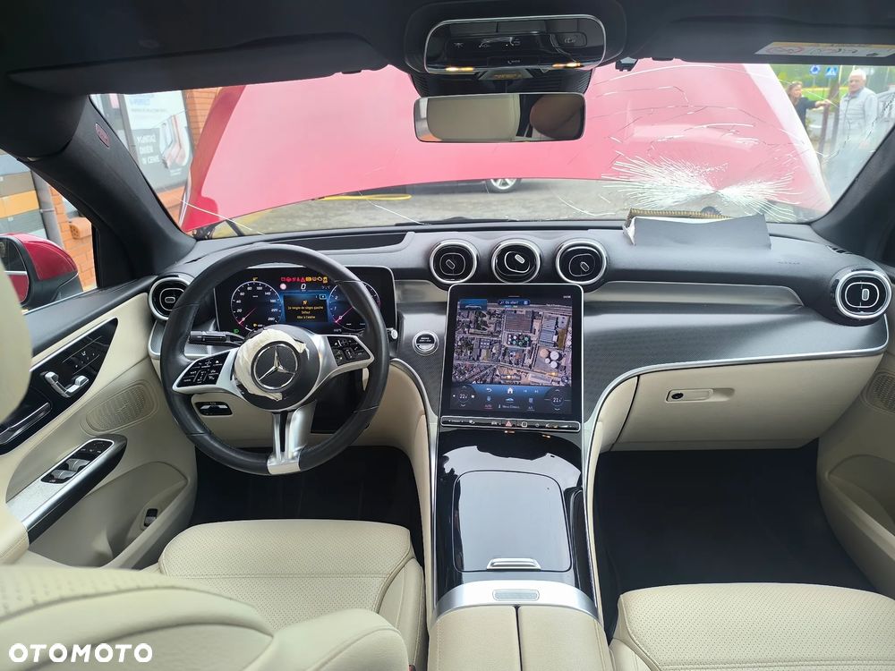 Mercedes-Benz GLC - 18