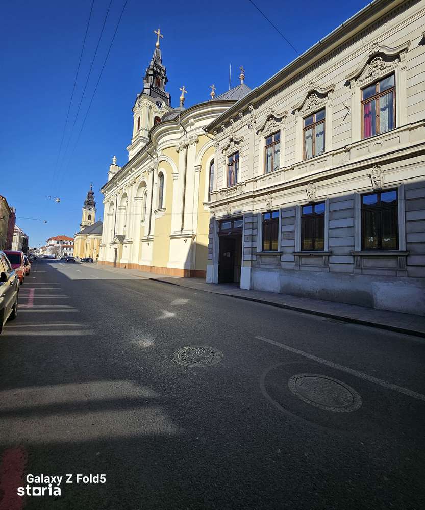 Apartament la casă de vânzare – Ultracentral, Piața Unirii, Oradea — fotografia 2
