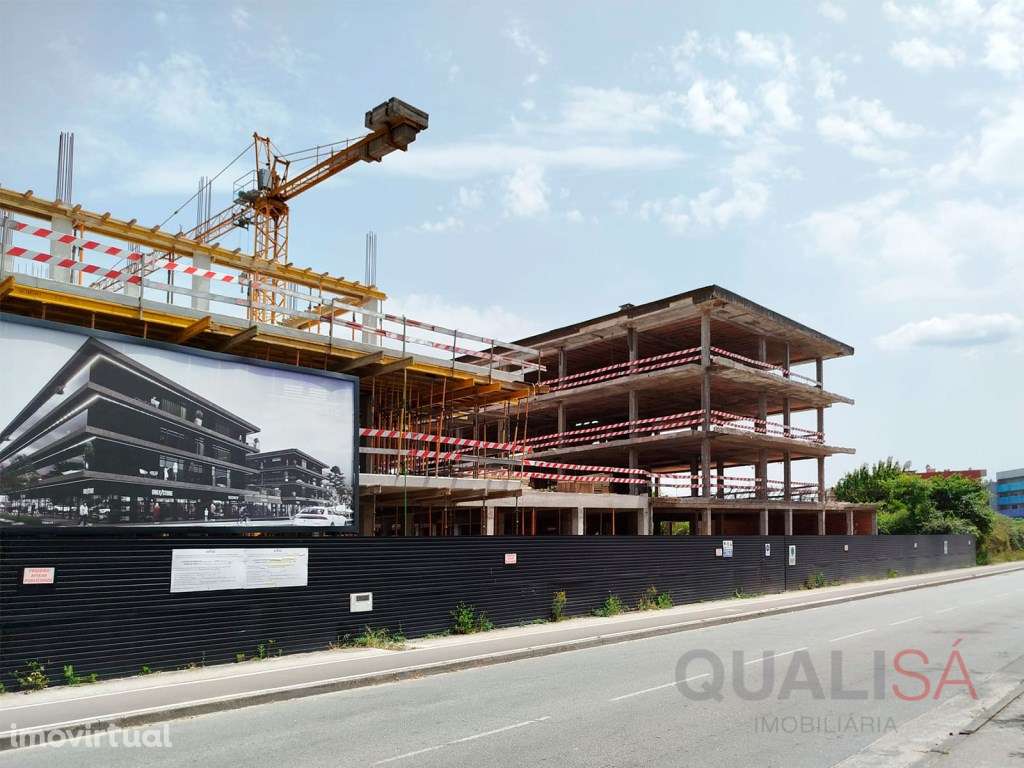 Loja com 62m2 em prédio novo no centro de Vila Verde - Grande imagem: 4/13