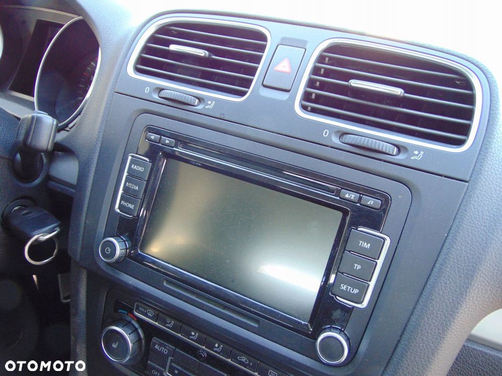 RADIO FABRYCZNE CD SD ORYGINALNE VW GOLF VI - 1