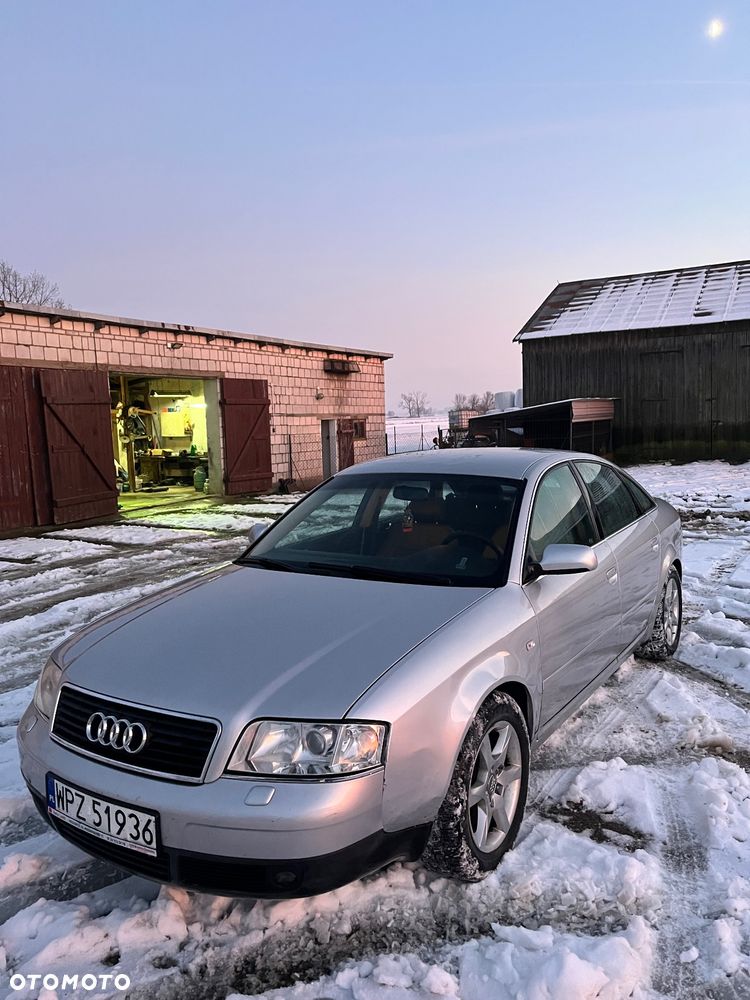 Audi A6 Limousine 2.4 Multitronic - 2