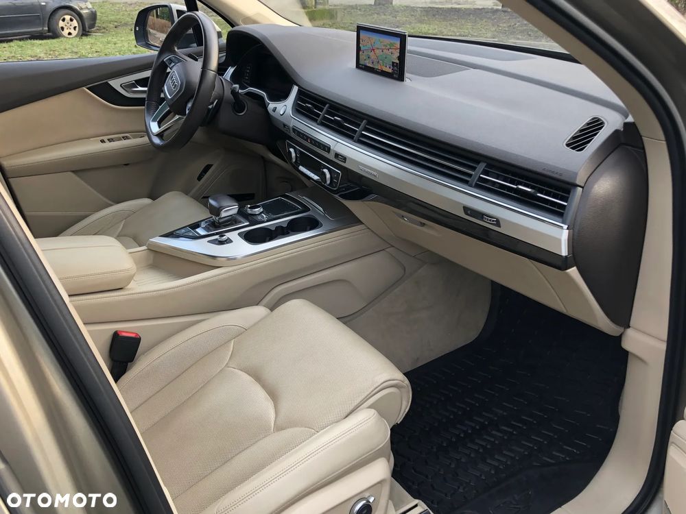 Audi Q7 3.0 TDI Quattro Tiptr - 9