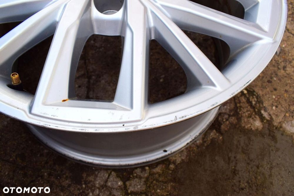 TOYOTA 17 Corolla E21 Nowy Model Oryginał - 5