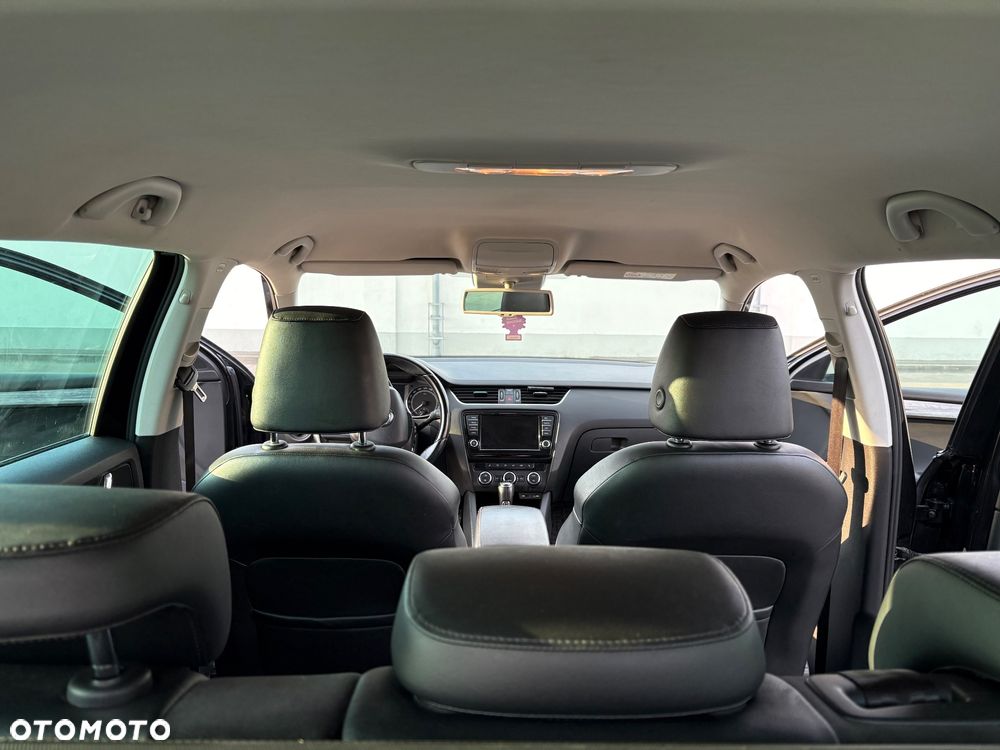 Skoda Octavia 2.0 TDI 4x4 DSG Scout - 22