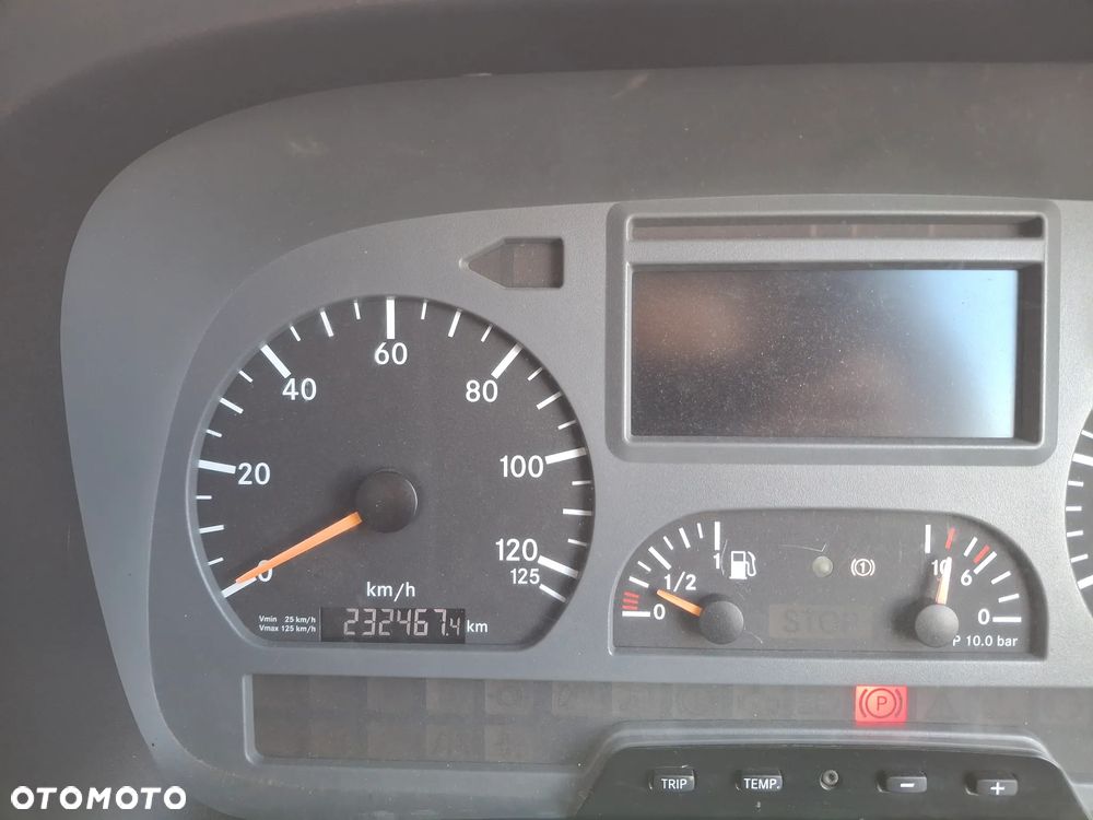 Mercedes-Benz Atego 1523 Zamiatarka FAUN Zamiatarka Uliczna Kamera Cofania Oświetlenie Ostrzegawcze Regulowane Zawieszenie - 14