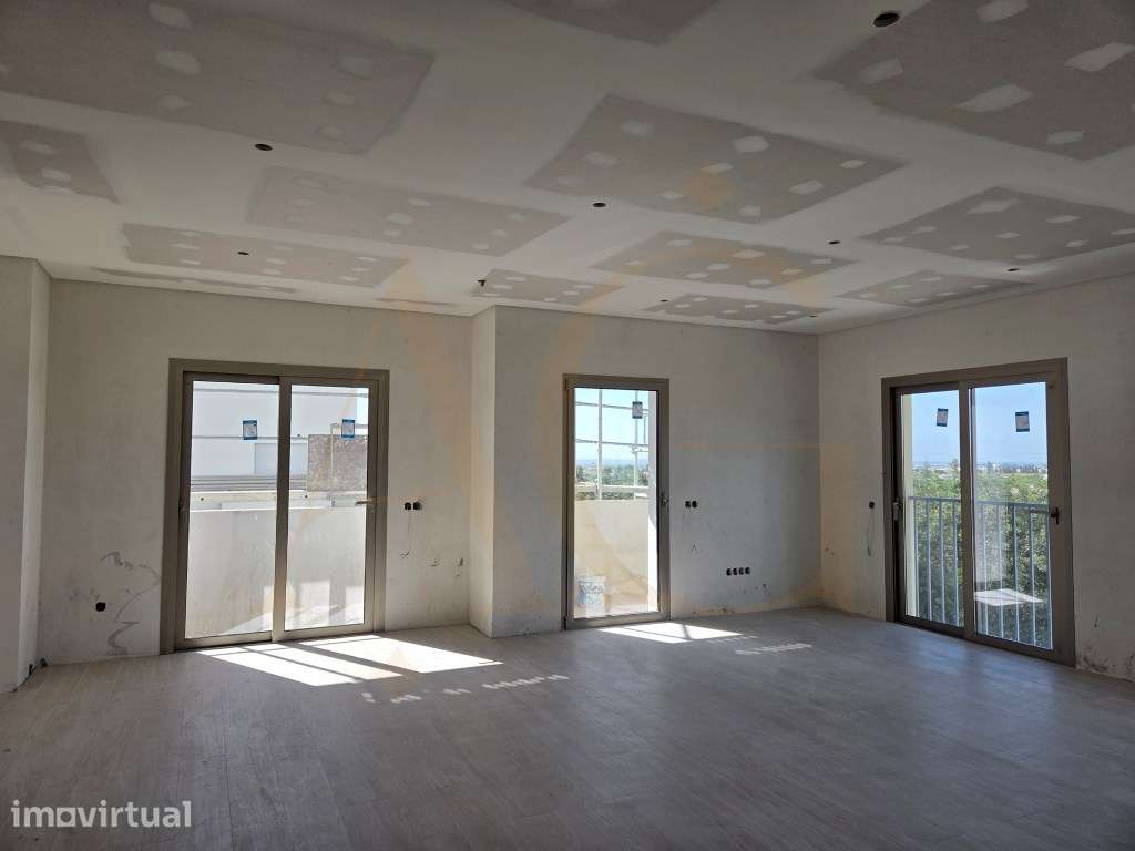 Penthouse com Vista Mar da Sala e Terraço Privado - Grande imagem: 3/43