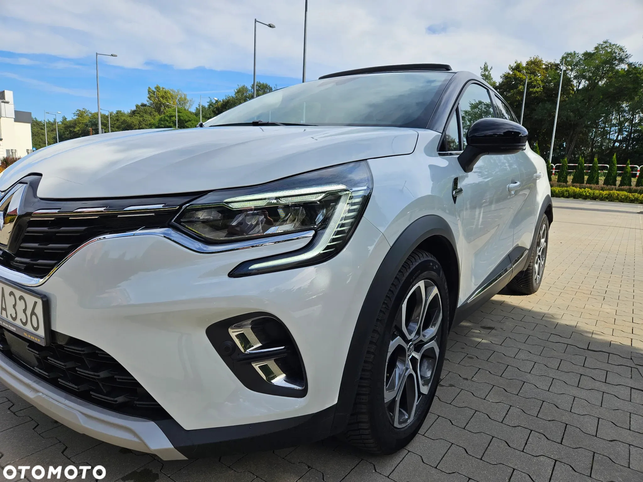 Renault Captur TCe Mild Hybrid 140 EDC GPF TECHNO - 16