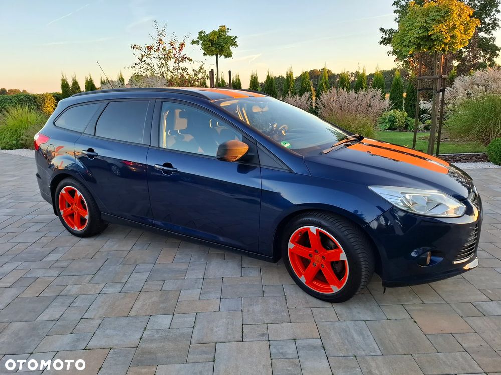 Ford Focus 1.6 TDCi DPF Champions Edition - 27