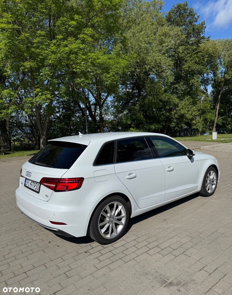 Audi A3 Sportback 2.0 TDI - 4