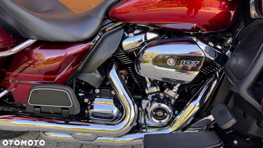 Harley-Davidson Touring Road Glide - 14