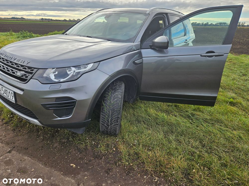 Land Rover Discovery Sport TD4 SE - 18