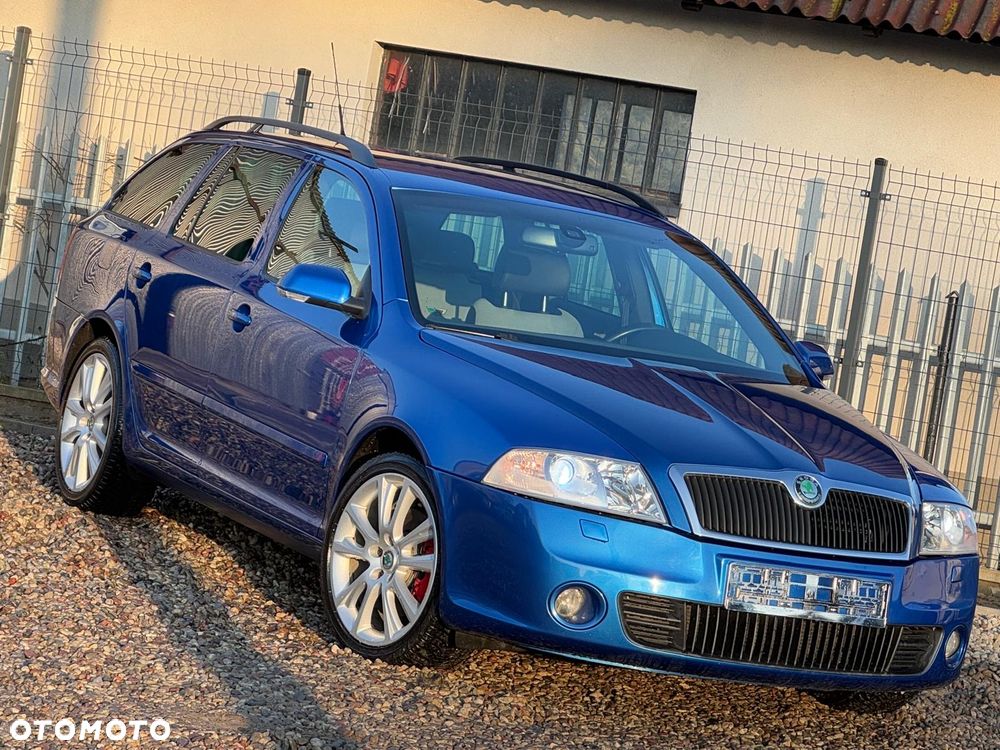Skoda Octavia 2.0 TDI CR DPF DSG RS - 1