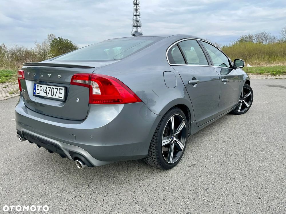 Volvo S60 D3 Drive-E R-Design Momentum - 5